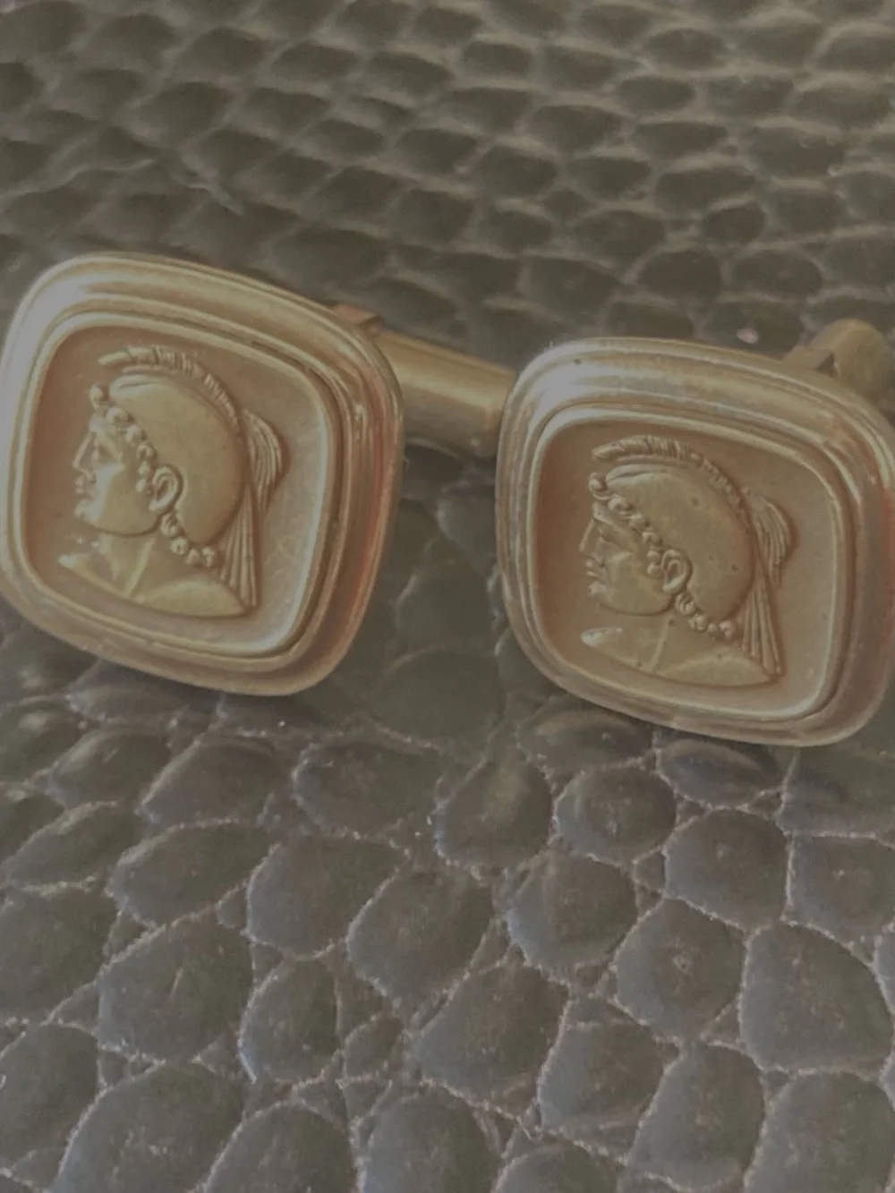 Krementz Roman Warrior Athena Cufflinks Vintage Art Deco Gold Tone Square